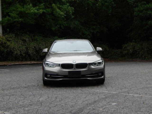 Серый БМВ 3 Серия, объемом двигателя 2 л и пробегом 66 тыс. км за 8500 $, фото 1 на Automoto.ua