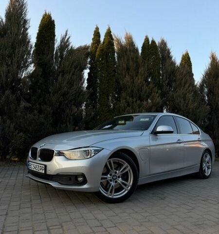 Серый БМВ 3 Серия, объемом двигателя 2 л и пробегом 112 тыс. км за 17500 $, фото 1 на Automoto.ua