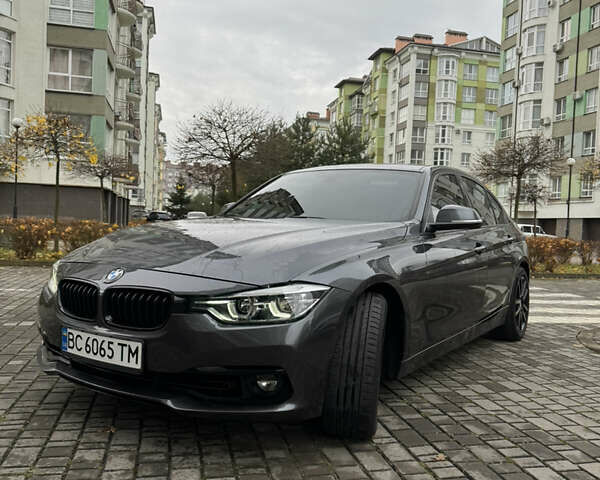 Серый БМВ 3 Серия, объемом двигателя 2 л и пробегом 128 тыс. км за 17500 $, фото 1 на Automoto.ua