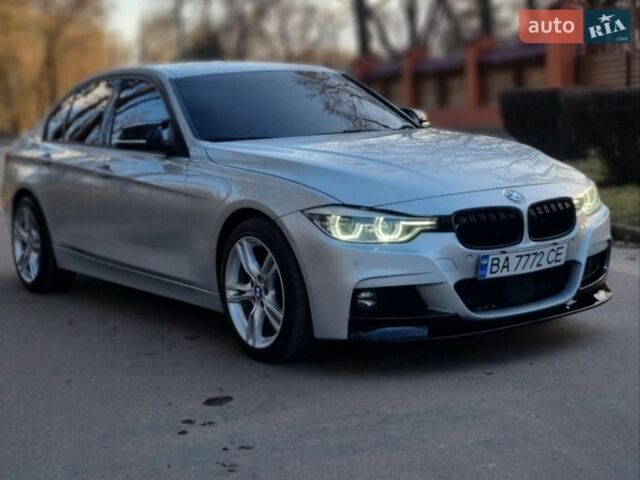 Серый БМВ 3 Серия, объемом двигателя 2 л и пробегом 172 тыс. км за 16000 $, фото 1 на Automoto.ua