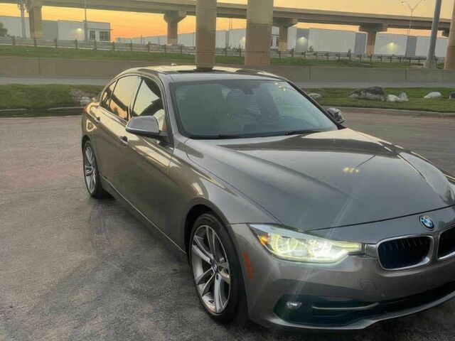 Сірий БМВ 3 Серія, об'ємом двигуна 2 л та пробігом 76 тис. км за 3200 $, фото 1 на Automoto.ua