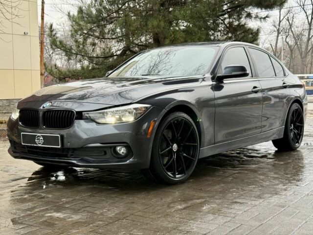 Серый БМВ 3 Серия, объемом двигателя 2 л и пробегом 120 тыс. км за 12999 $, фото 1 на Automoto.ua