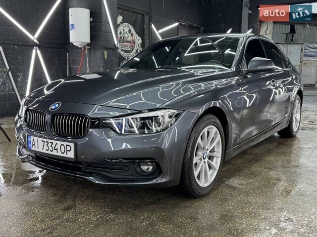 Серый БМВ 3 Серия, объемом двигателя 2 л и пробегом 123 тыс. км за 23500 $, фото 1 на Automoto.ua