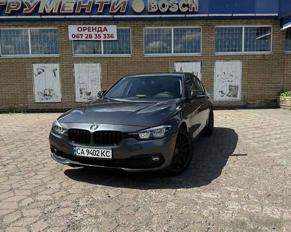 Серый БМВ 3 Серия, объемом двигателя 2 л и пробегом 96 тыс. км за 17000 $, фото 1 на Automoto.ua