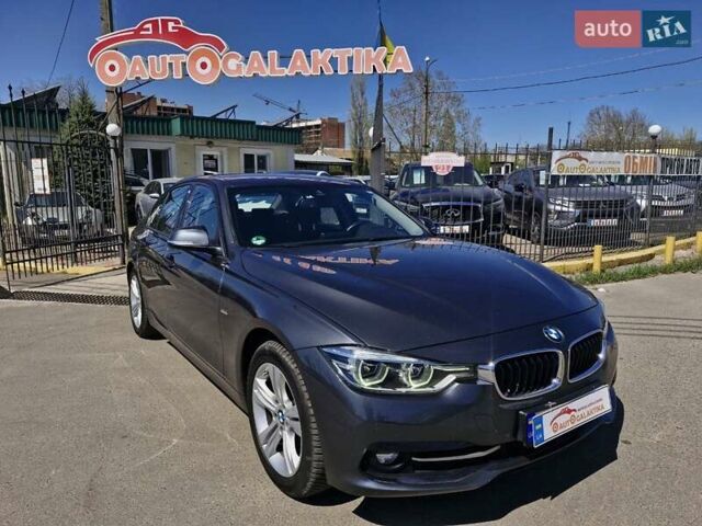 Серый БМВ 3 Серия, объемом двигателя 2 л и пробегом 173 тыс. км за 18699 $, фото 1 на Automoto.ua
