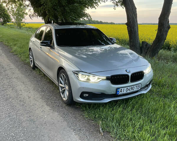 Сірий БМВ 3 Серія, об'ємом двигуна 2 л та пробігом 95 тис. км за 17999 $, фото 1 на Automoto.ua