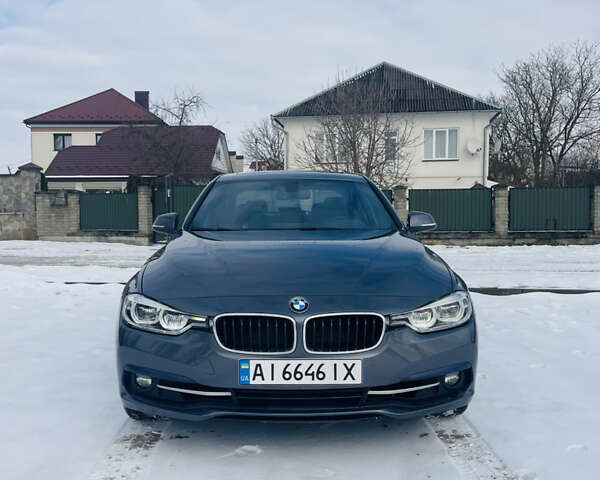 Серый БМВ 3 Серия, объемом двигателя 2 л и пробегом 126 тыс. км за 25000 $, фото 1 на Automoto.ua