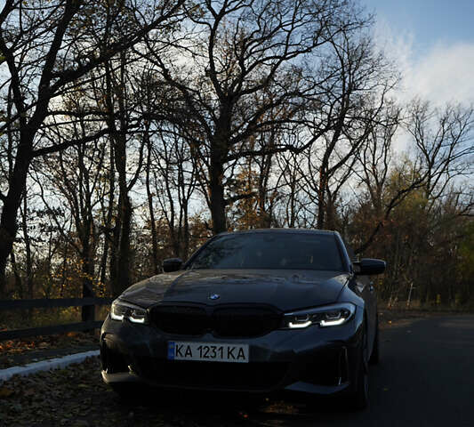 Серый БМВ 3 Серия, объемом двигателя 3 л и пробегом 106 тыс. км за 40999 $, фото 1 на Automoto.ua