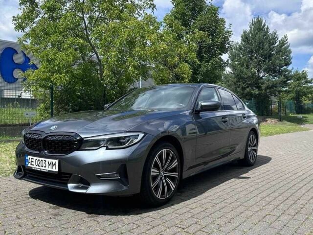 Сірий БМВ 3 Серія, об'ємом двигуна 2 л та пробігом 44 тис. км за 35500 $, фото 1 на Automoto.ua