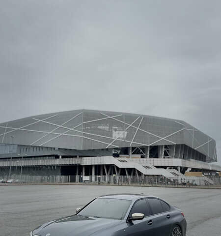 Серый БМВ 3 Серия, объемом двигателя 2 л и пробегом 108 тыс. км за 31000 $, фото 1 на Automoto.ua