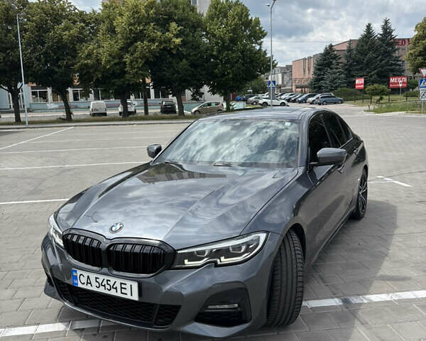 Серый БМВ 3 Серия, объемом двигателя 2 л и пробегом 135 тыс. км за 33000 $, фото 1 на Automoto.ua