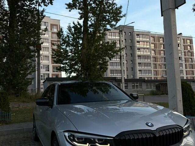 Серый БМВ 3 Серия, объемом двигателя 2 л и пробегом 83 тыс. км за 29000 $, фото 1 на Automoto.ua