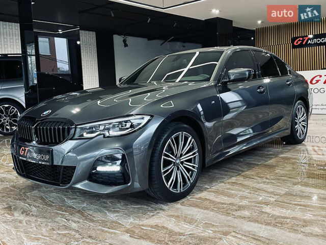 Серый БМВ 3 Серия, объемом двигателя 2 л и пробегом 100 тыс. км за 30900 $, фото 1 на Automoto.ua