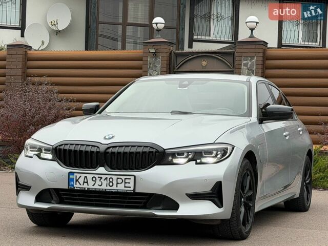 Сірий БМВ 3 Серія, об'ємом двигуна 2 л та пробігом 189 тис. км за 23900 $, фото 1 на Automoto.ua