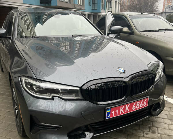 Серый БМВ 3 Серия, объемом двигателя 2 л и пробегом 82 тыс. км за 30000 $, фото 1 на Automoto.ua