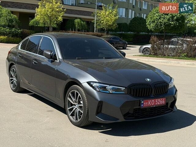 Серый БМВ 3 Серия, объемом двигателя 2 л и пробегом 154 тыс. км за 26500 $, фото 1 на Automoto.ua