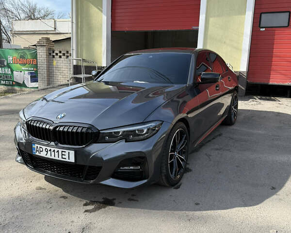 Серый БМВ 3 Серия, объемом двигателя 2 л и пробегом 50 тыс. км за 37000 $, фото 1 на Automoto.ua