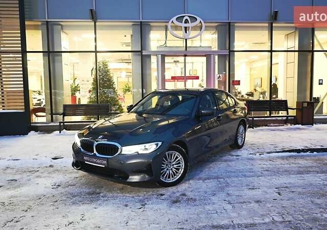 Сірий БМВ 3 Серія, об'ємом двигуна 2 л та пробігом 36 тис. км за 34091 $, фото 1 на Automoto.ua