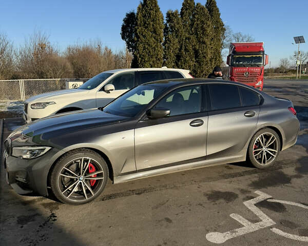 Серый БМВ 3 Серия, объемом двигателя 2 л и пробегом 46 тыс. км за 41500 $, фото 1 на Automoto.ua