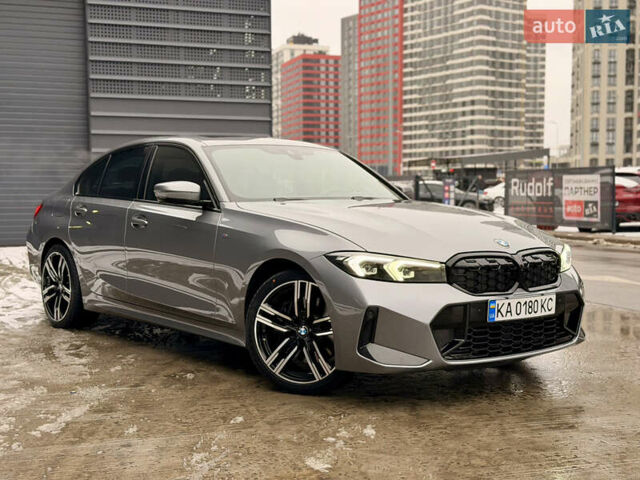 Серый БМВ 3 Серия, объемом двигателя 2 л и пробегом 43 тыс. км за 44000 $, фото 1 на Automoto.ua