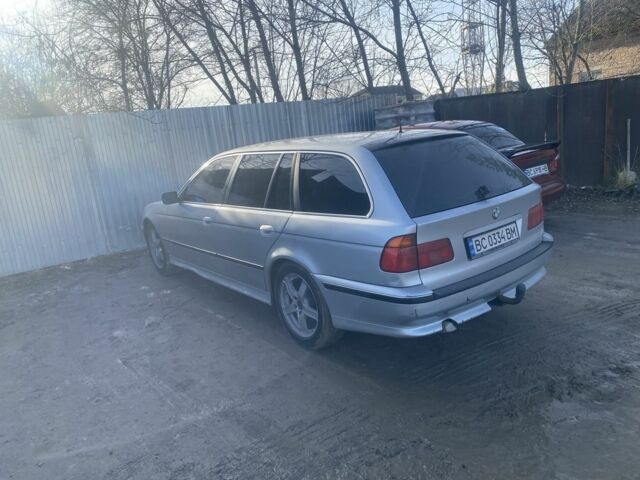 Сірий БМВ 3 Серія, об'ємом двигуна 2.5 л та пробігом 432 тис. км за 3200 $, фото 1 на Automoto.ua