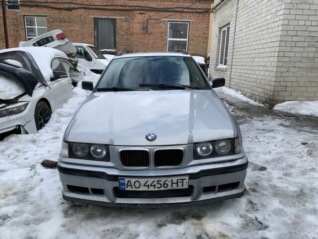 Сірий БМВ 3 Серія, об'ємом двигуна 2 л та пробігом 281 тис. км за 3100 $, фото 1 на Automoto.ua