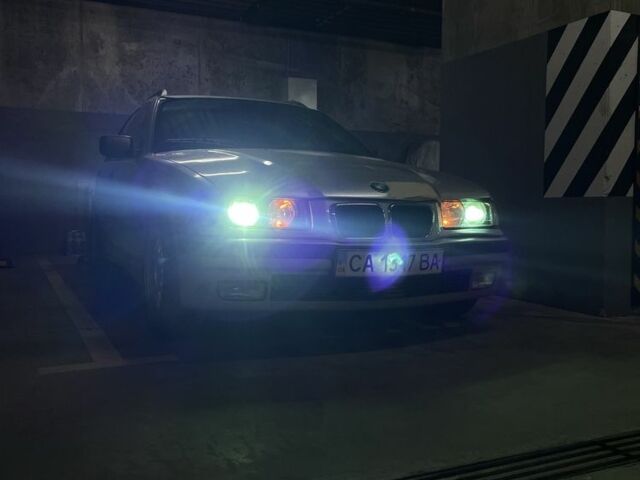 Серый БМВ 3 Серия, объемом двигателя 2 л и пробегом 360 тыс. км за 3200 $, фото 1 на Automoto.ua