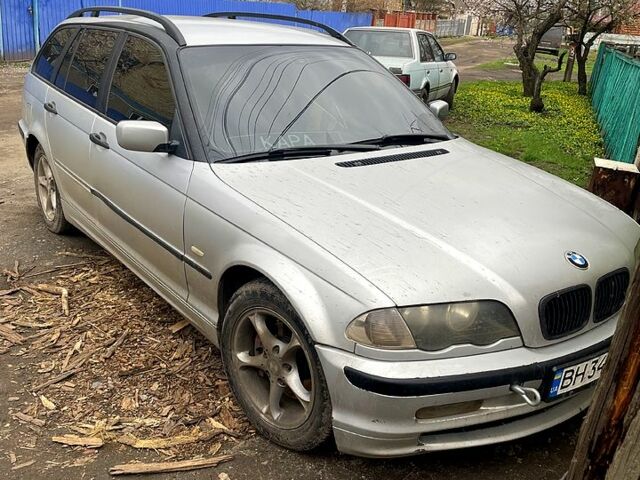Серый БМВ 3 Серия, объемом двигателя 2 л и пробегом 0 тыс. км за 2800 $, фото 1 на Automoto.ua