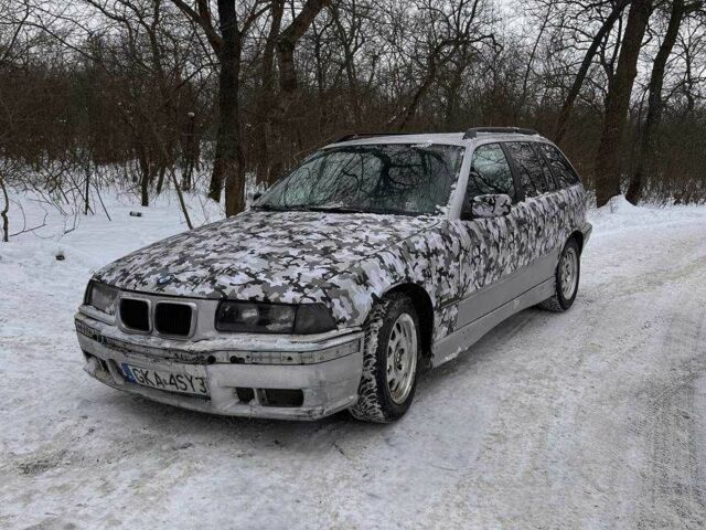 Серый БМВ 3 Серия, объемом двигателя 1.6 л и пробегом 2 тыс. км за 1550 $, фото 1 на Automoto.ua