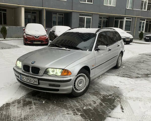 Серый БМВ 3 Серия, объемом двигателя 1.9 л и пробегом 257 тыс. км за 4000 $, фото 1 на Automoto.ua