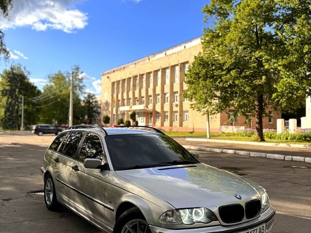 Серый БМВ 3 Серия, объемом двигателя 2 л и пробегом 499 тыс. км за 4300 $, фото 1 на Automoto.ua
