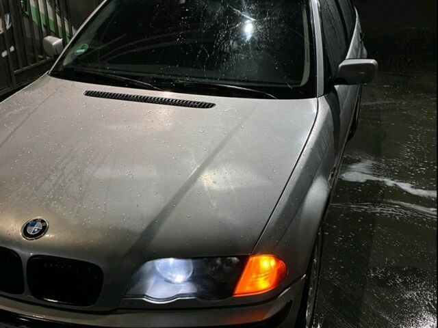 Серый БМВ 3 Серия, объемом двигателя 2 л и пробегом 300 тыс. км за 2500 $, фото 1 на Automoto.ua