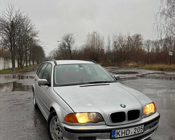 Серый БМВ 3 Серия, объемом двигателя 2 л и пробегом 300 тыс. км за 1900 $, фото 1 на Automoto.ua