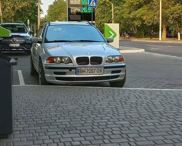 Сірий БМВ 3 Серія, об'ємом двигуна 2 л та пробігом 270 тис. км за 5300 $, фото 1 на Automoto.ua