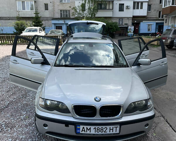 Серый БМВ 3 Серия, объемом двигателя 2 л и пробегом 307 тыс. км за 3900 $, фото 1 на Automoto.ua