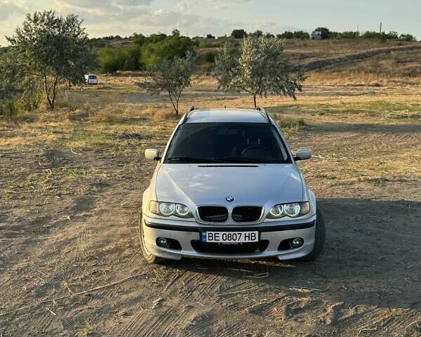 Серый БМВ 3 Серия, объемом двигателя 2 л и пробегом 402 тыс. км за 4800 $, фото 1 на Automoto.ua