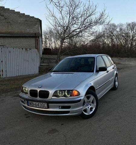 Серый БМВ 3 Серия, объемом двигателя 2 л и пробегом 350 тыс. км за 2200 $, фото 1 на Automoto.ua