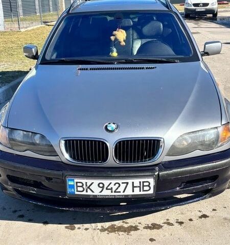 Серый БМВ 3 Серия, объемом двигателя 2 л и пробегом 432 тыс. км за 4000 $, фото 1 на Automoto.ua