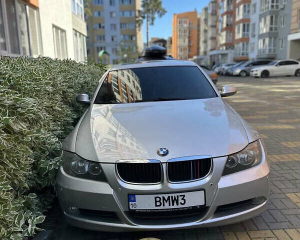 Серый БМВ 3 Серия, объемом двигателя 2 л и пробегом 280 тыс. км за 7500 $, фото 1 на Automoto.ua