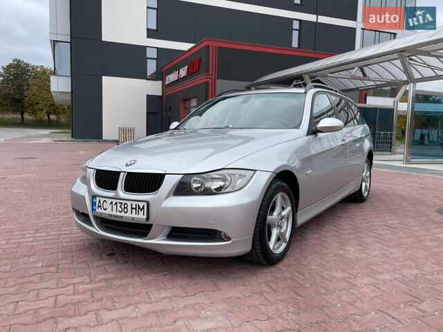 Серый БМВ 3 Серия, объемом двигателя 2 л и пробегом 298 тыс. км за 5700 $, фото 1 на Automoto.ua