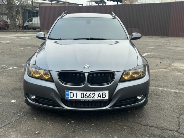 Серый БМВ 3 Серия, объемом двигателя 2 л и пробегом 380 тыс. км за 7200 $, фото 1 на Automoto.ua