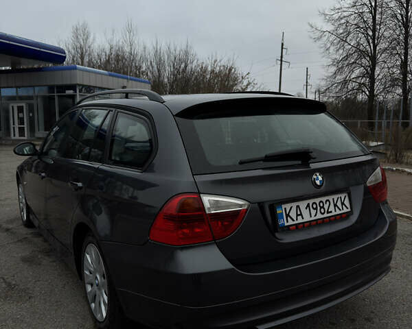 Сірий БМВ 3 Серія, об'ємом двигуна 2 л та пробігом 241 тис. км за 5400 $, фото 1 на Automoto.ua