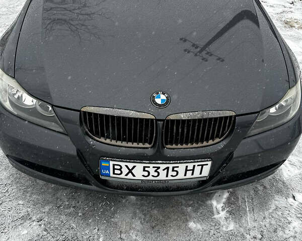 Серый БМВ 3 Серия, объемом двигателя 2 л и пробегом 231 тыс. км за 5300 $, фото 1 на Automoto.ua