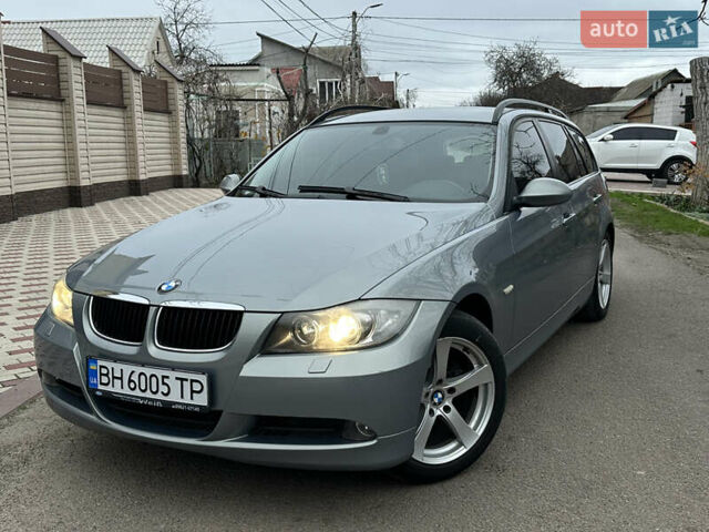 Серый БМВ 3 Серия, объемом двигателя 2 л и пробегом 250 тыс. км за 5950 $, фото 1 на Automoto.ua