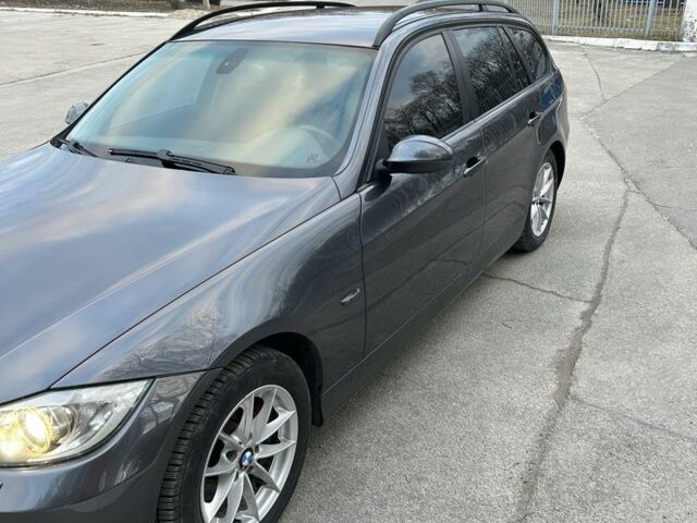 Сірий БМВ 3 Серія, об'ємом двигуна 2 л та пробігом 274 тис. км за 8032 $, фото 1 на Automoto.ua