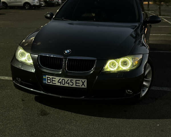 Серый БМВ 3 Серия, объемом двигателя 2 л и пробегом 366 тыс. км за 7455 $, фото 1 на Automoto.ua