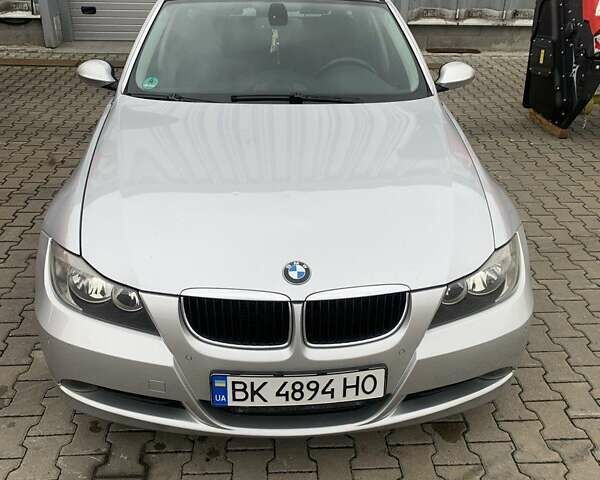 Сірий БМВ 3 Серія, об'ємом двигуна 2 л та пробігом 310 тис. км за 6200 $, фото 1 на Automoto.ua