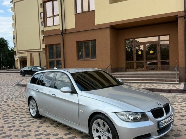 Серый БМВ 3 Серия, объемом двигателя 2 л и пробегом 298 тыс. км за 6700 $, фото 1 на Automoto.ua