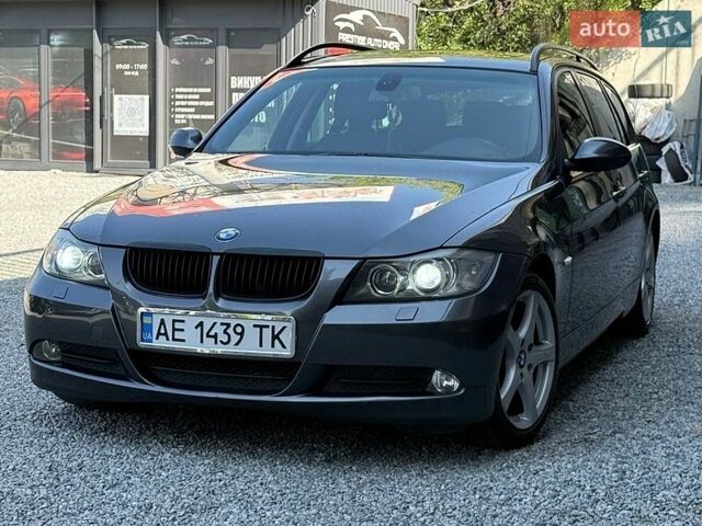 Серый БМВ 3 Серия, объемом двигателя 2 л и пробегом 250 тыс. км за 5800 $, фото 1 на Automoto.ua