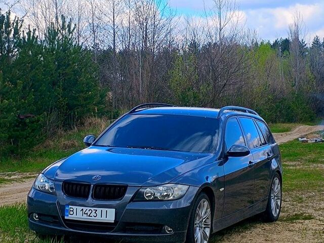 Серый БМВ 3 Серия, объемом двигателя 2 л и пробегом 269 тыс. км за 6500 $, фото 1 на Automoto.ua